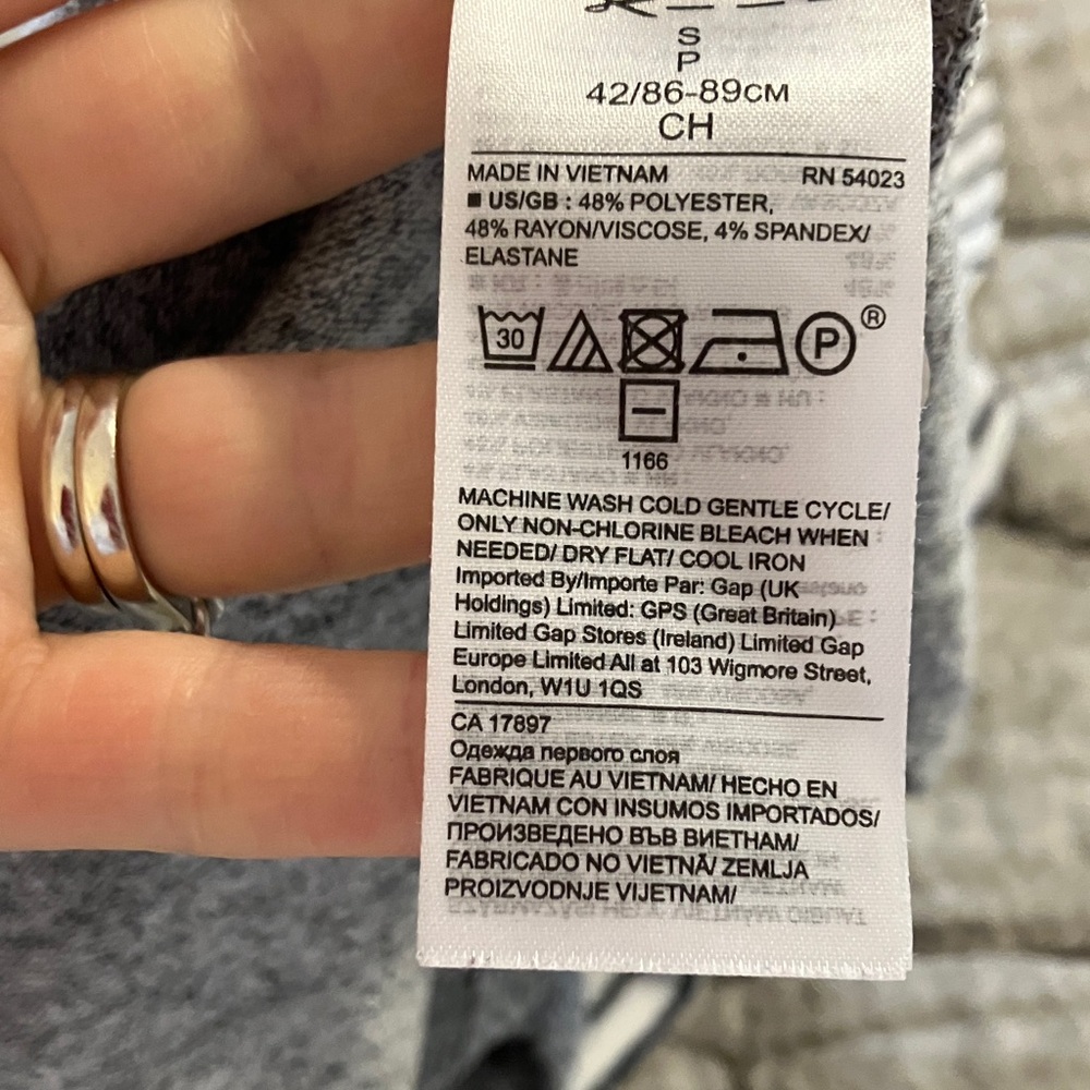 Banana Republic Gray and White black stripe Knit Tops - Picture 7 of 7